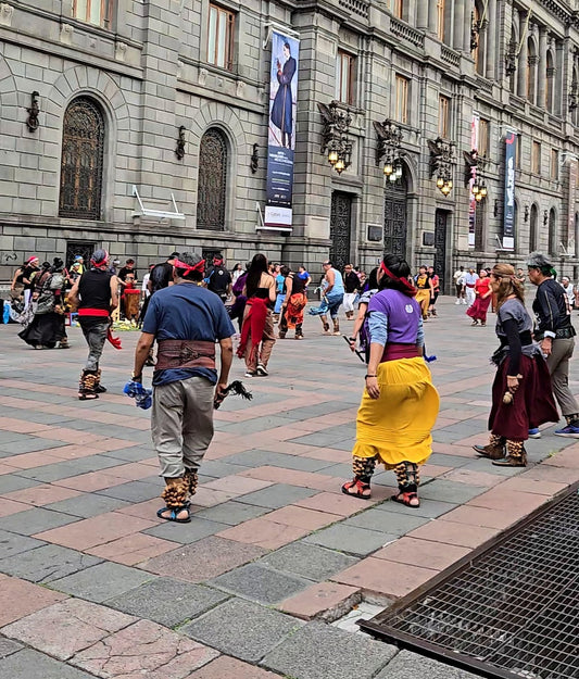 The Dancers of Mexico City’s Centro Histórico